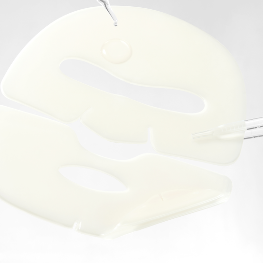 Hydrogel mask sheet texture infused with collagen serum to boost hydration density for a korean glass skin routine