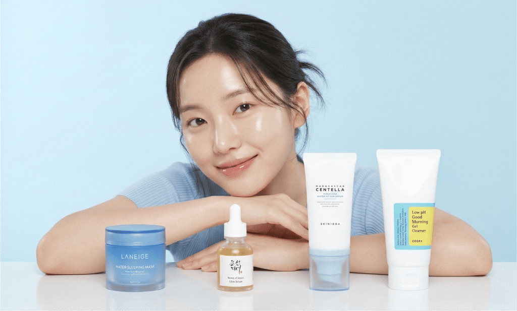 Các sản phẩm mỹ phẩm Hàn Quốc bán chạy nhất tại Việt Nam — Laneige Water Sleeping Mask, Beauty of Joseon Glow Serum, Skin1004 Madagascar Centella Sun Serum và COSRX Low pH Good Morning Gel Cleanser